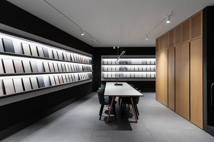 Gallery Milano F8