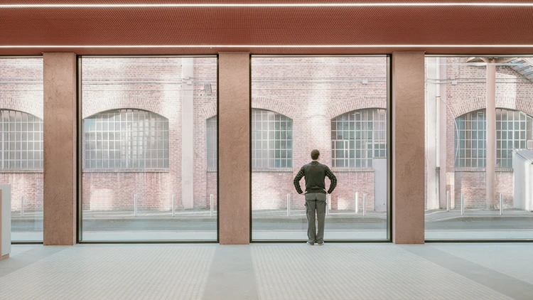 COPERTINA NUOVO FORMATO OPEN 336.jpg