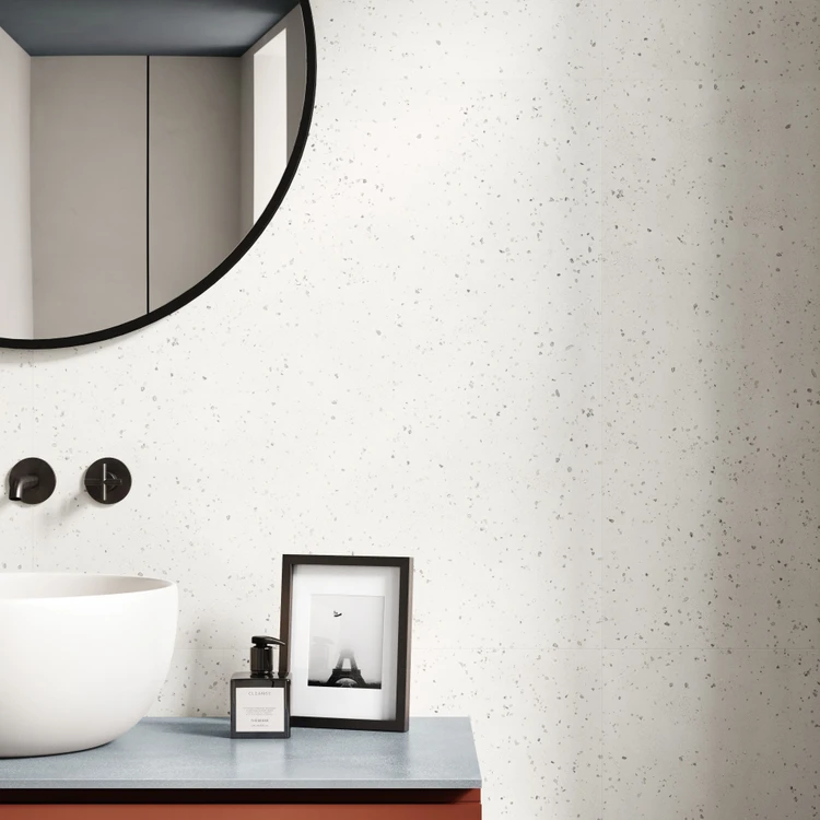 DECONCRETE De-Micro White