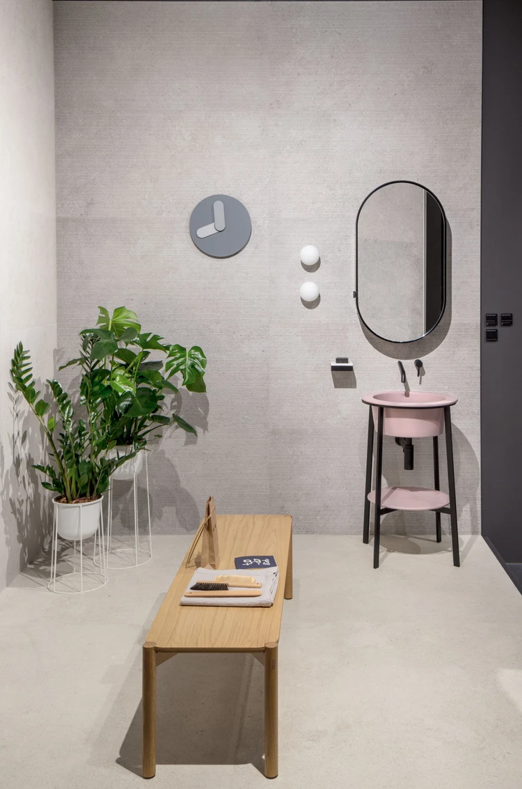 Hightstone Light, Hightstone Pearl